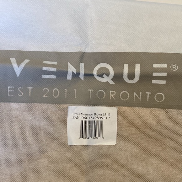 NWT Venque Urban Messenger Bag Brown Camel - Picture 12 of 12